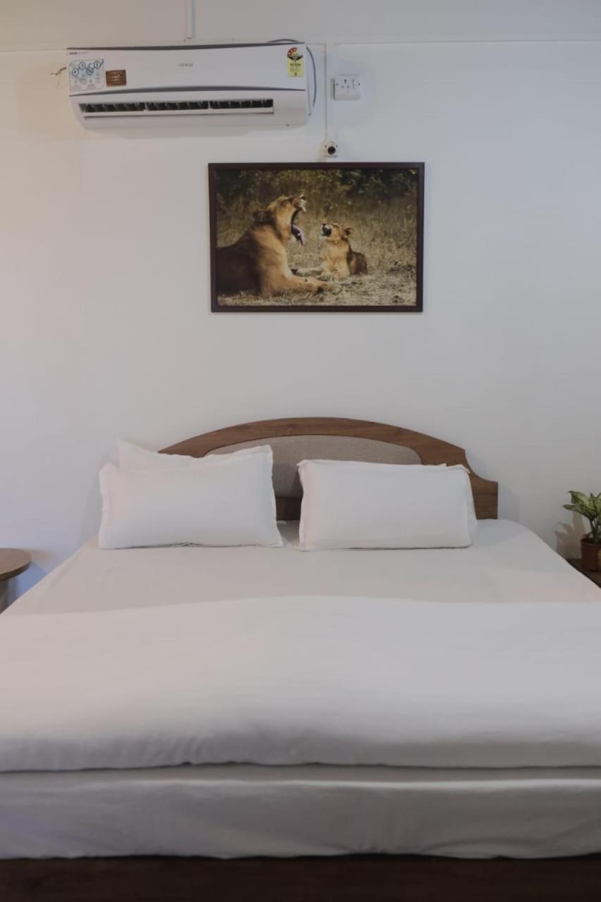Hotel Ashirwad Dźunagadh Zewnętrze zdjęcie